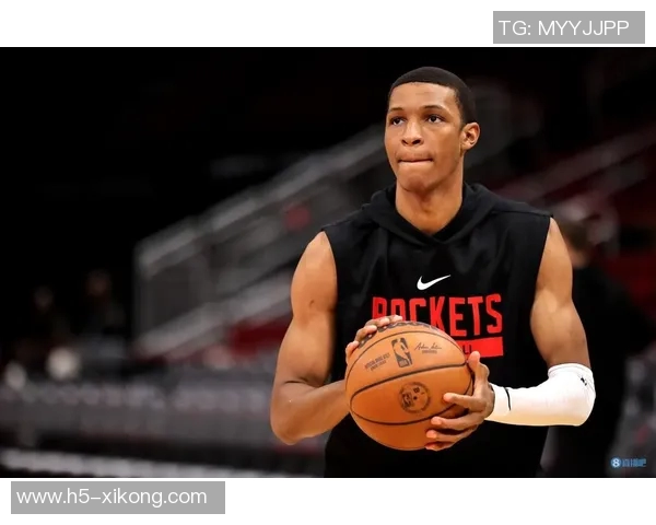 小贾巴里续约后自购手表庆祝期待在火箭度过余生涯 小贾巴里续约后自购手表庆祝期待在火箭度过余生涯