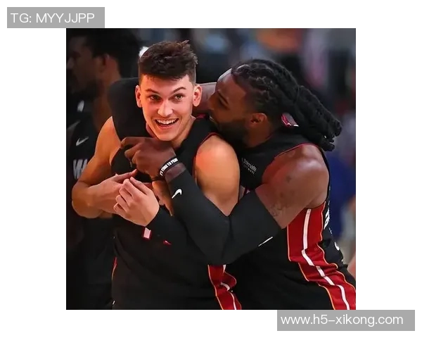 希罗谈续约不影响乐趣队记暗指巴特勒关系微妙 希罗谈续约不影响乐趣队记暗指巴特勒关系微妙