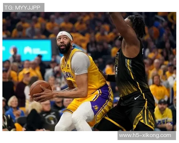 浓眉神勇表现禁区内大帽震撼全场对手投篮无处可逃 浓眉神勇表现禁区内大帽震撼全场对手投篮无处可逃