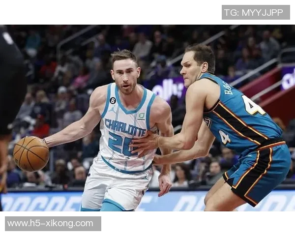 凯尔登半场表现出色6投4中贡献11分5篮板1助攻正负值高达16