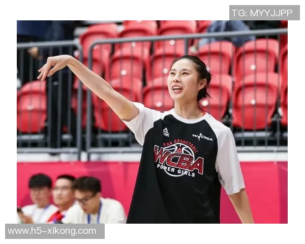 女篮锦标赛第二阶段四川队夺冠江苏武汉分获亚季军荣耀时刻