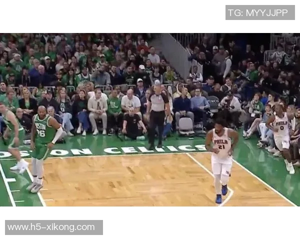 马克西称赞埃奇库姆成熟稳重认为他能掌控比赛节奏不受干扰