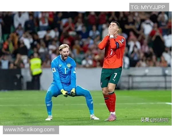 胜利点球引发热议内维斯马赫雷斯等球员纷纷发声嘲讽判罚 胜利点球引发热议内维斯马赫雷斯等球员纷纷发声嘲讽判罚