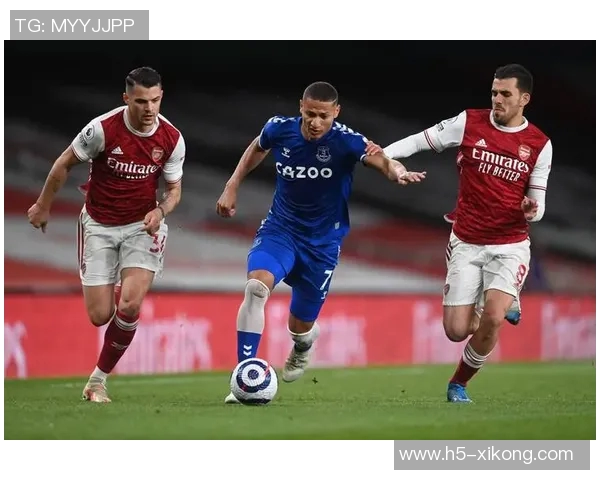 阿森纳官方宣布埃泽对水晶宫进球荣获球队十月最佳进球奖