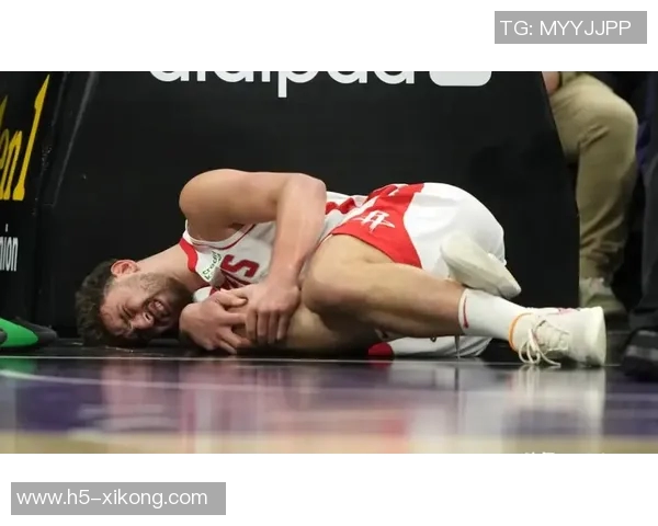 托布绝杀失利遭封盖03秒空接再被大帽翻倒在地真是倒霉透了 托布绝杀失利遭封盖03秒空接再被大帽翻倒在地真是倒霉透了